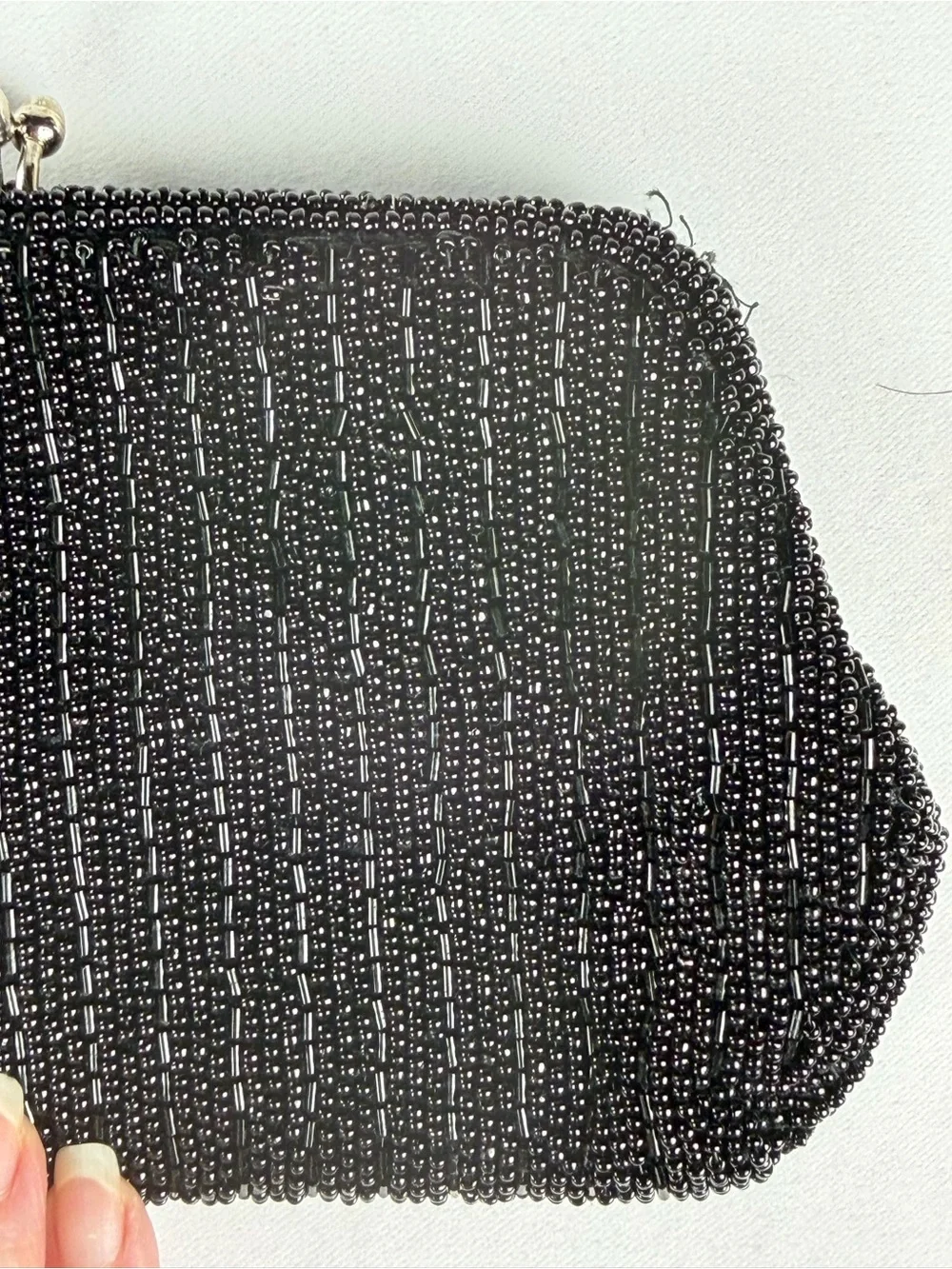 Black Vintage Beaded Evening Clutch - Classic Women's Accessory Stunning